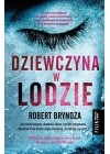 DZIEWCZYNA W LODZIE