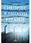 CHLOPIEC W PASIASTEJ PIZAMIE